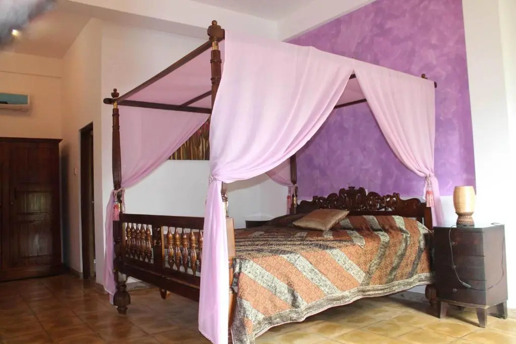 Solomon Beach Hotel - Chambres