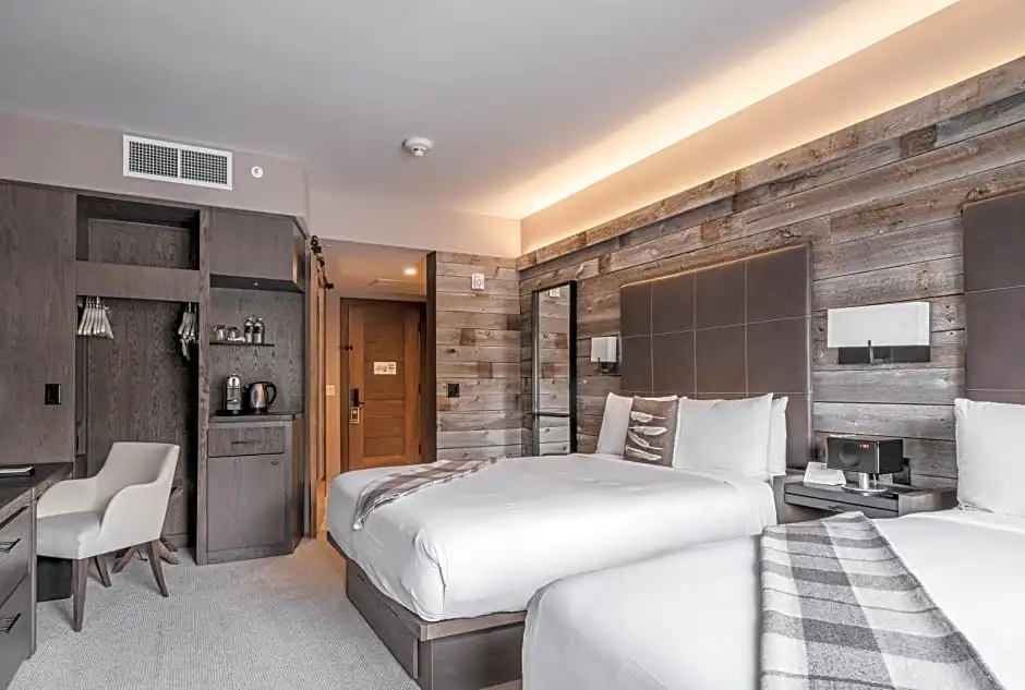 Superior Quadruple room