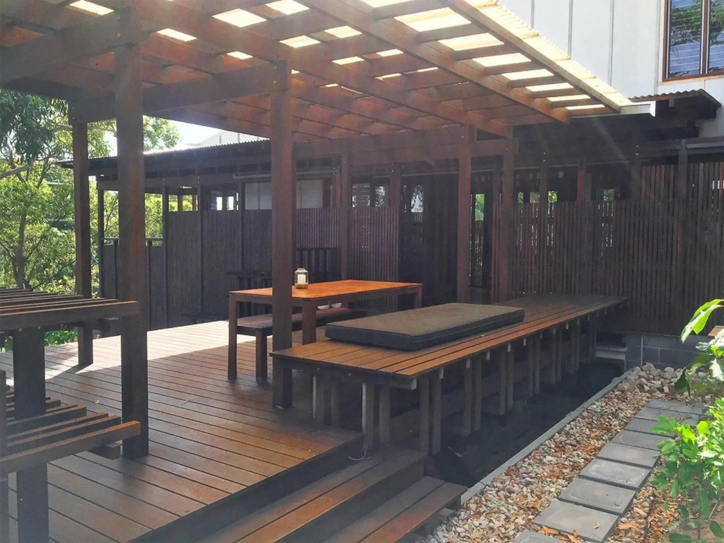 Moonshine Beach Shack