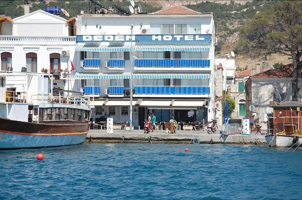 Hotel photo 13