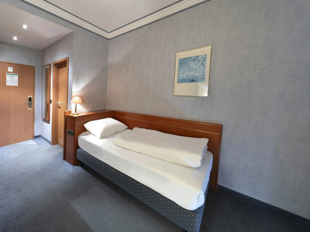 B&B HOTEL Gotha-Hbf — 5