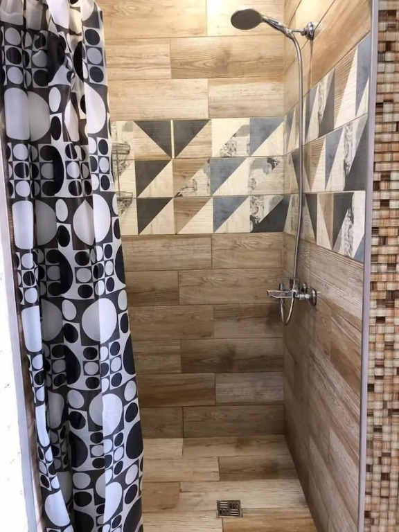 Кровать в общем номере (женский номер) в Аэропорт