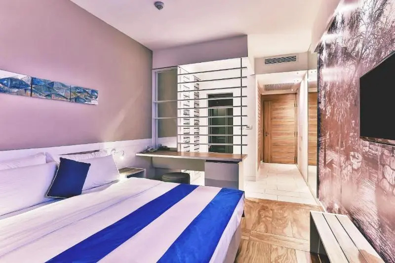 Carine Hotel Delfin - Chambres