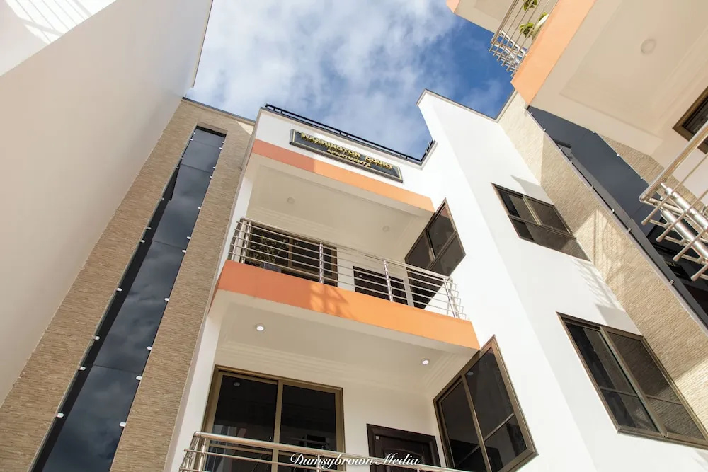 2 Bed Apartment - Parking, Wifi, Aircon