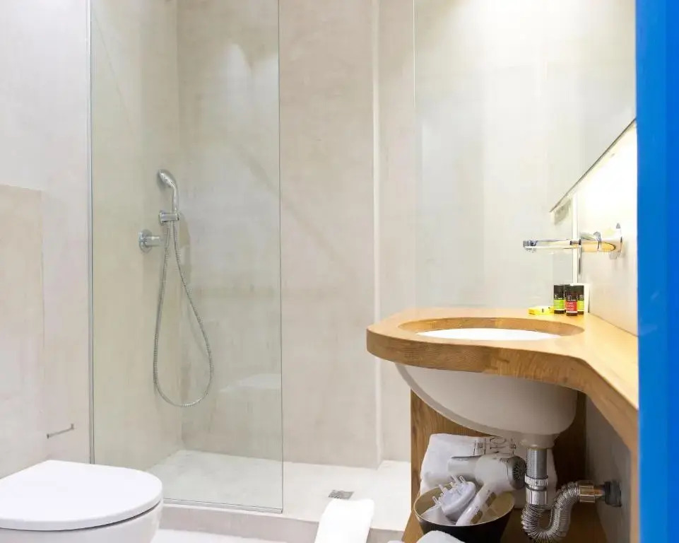 豪華雙人房，配有雙人床及景色