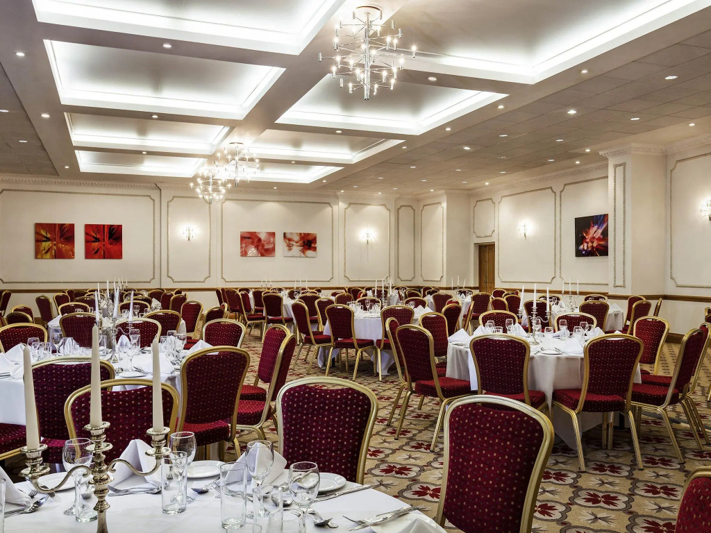 Bristol Grand Hotel By Sunday - фото 14
