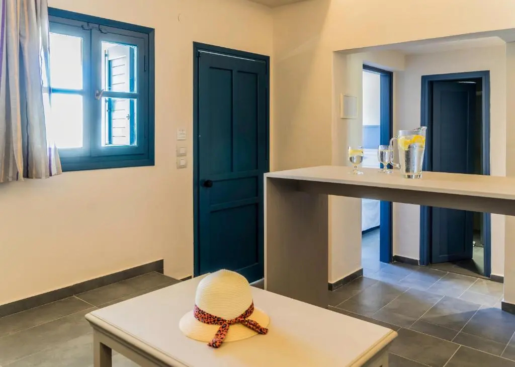 1 Bedroom Suite