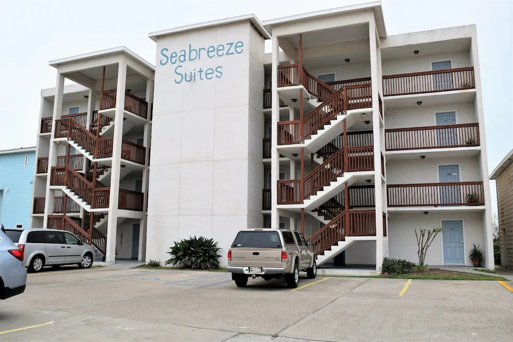 124 Sea Breeze Island Time - One Bedroom Condo