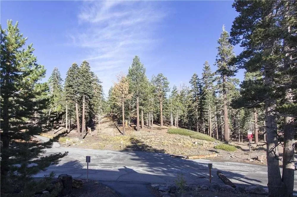 St Anton Condos #30 2 Bedrooms 2 Bathrooms Home