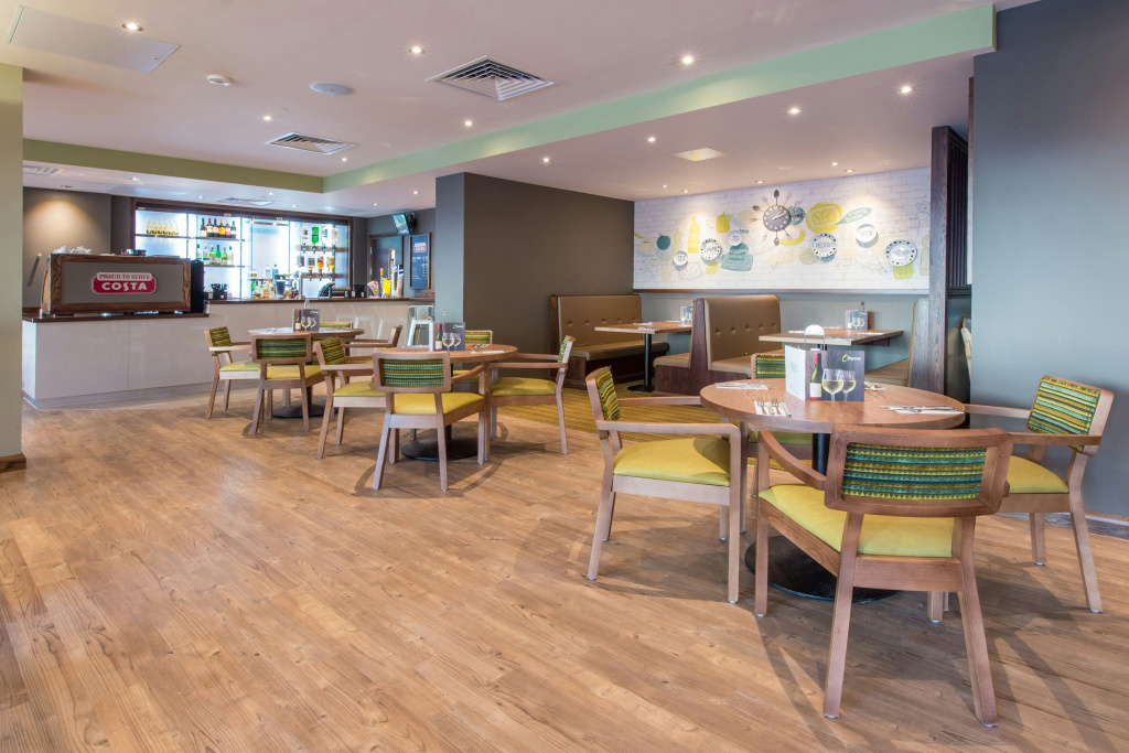 Premier Inn Northampton Town Centre - Général