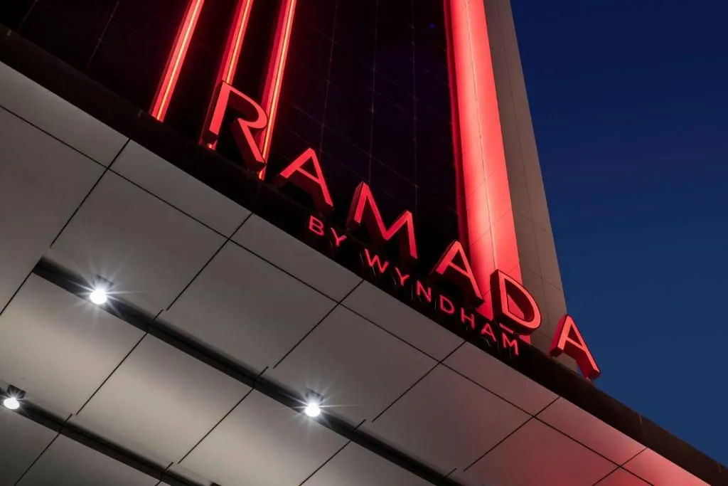 Ramada By Wyndham Riyadh King Fahd Road — фото