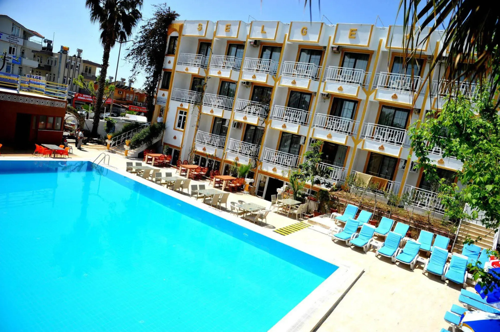 Hotel photo 8