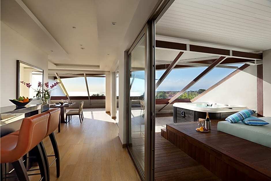 Double-Six Luxury Hotel Seminyak