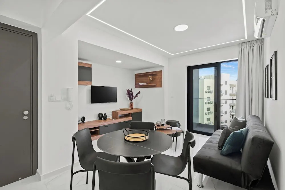 Superior Apartment