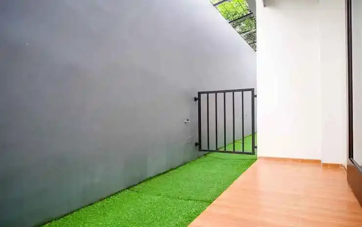 Balcony & Terrace