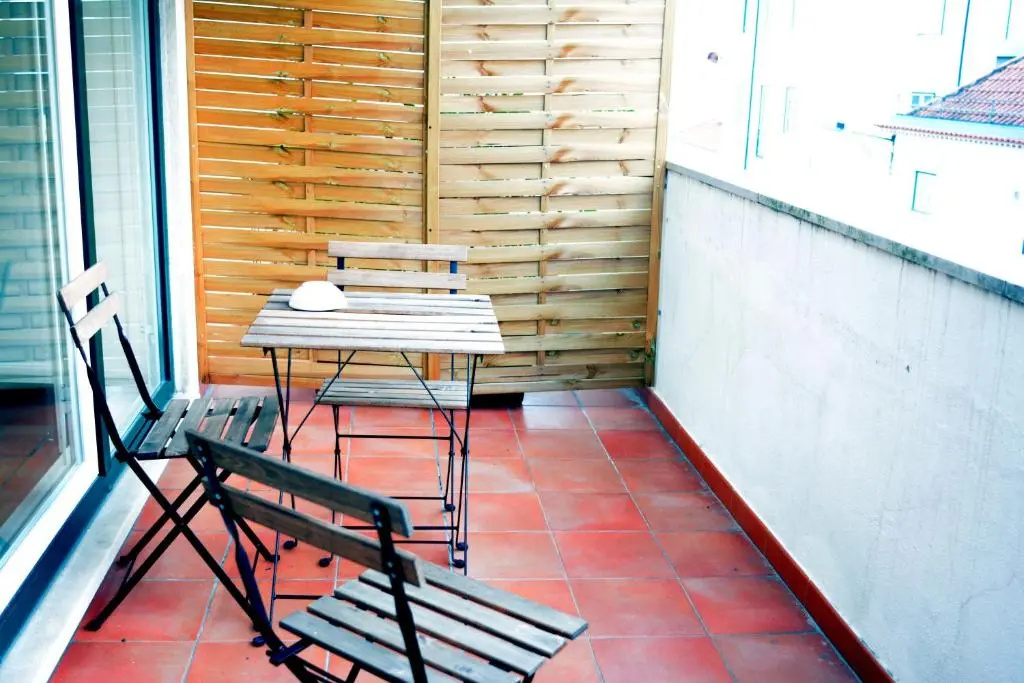 Standard Triple room with balcony