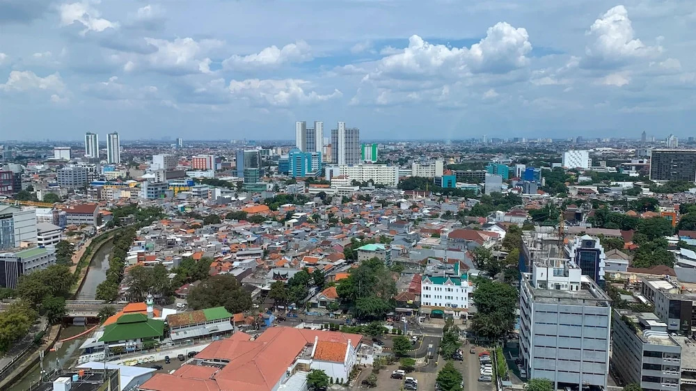 Elegant 2Br With Private Lift At Menteng Park Apartment