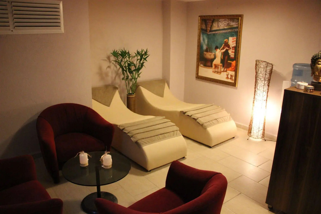 Hotel photo 18