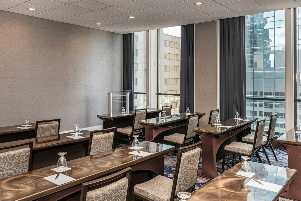 Sheraton Indianapolis City Centre Hotel - Général