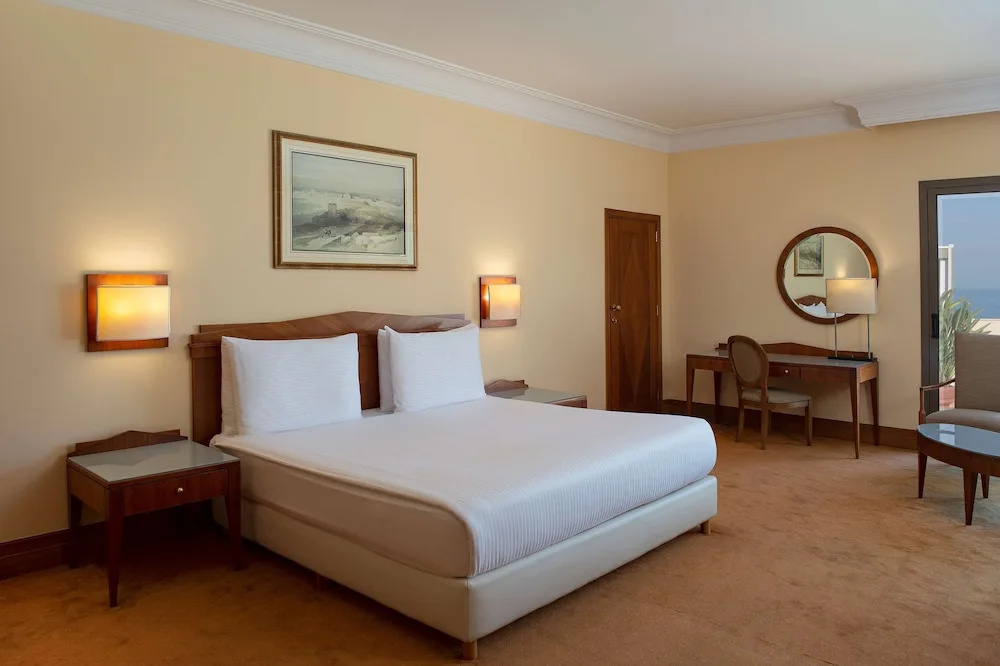 Double Junior Suite (full double bed)