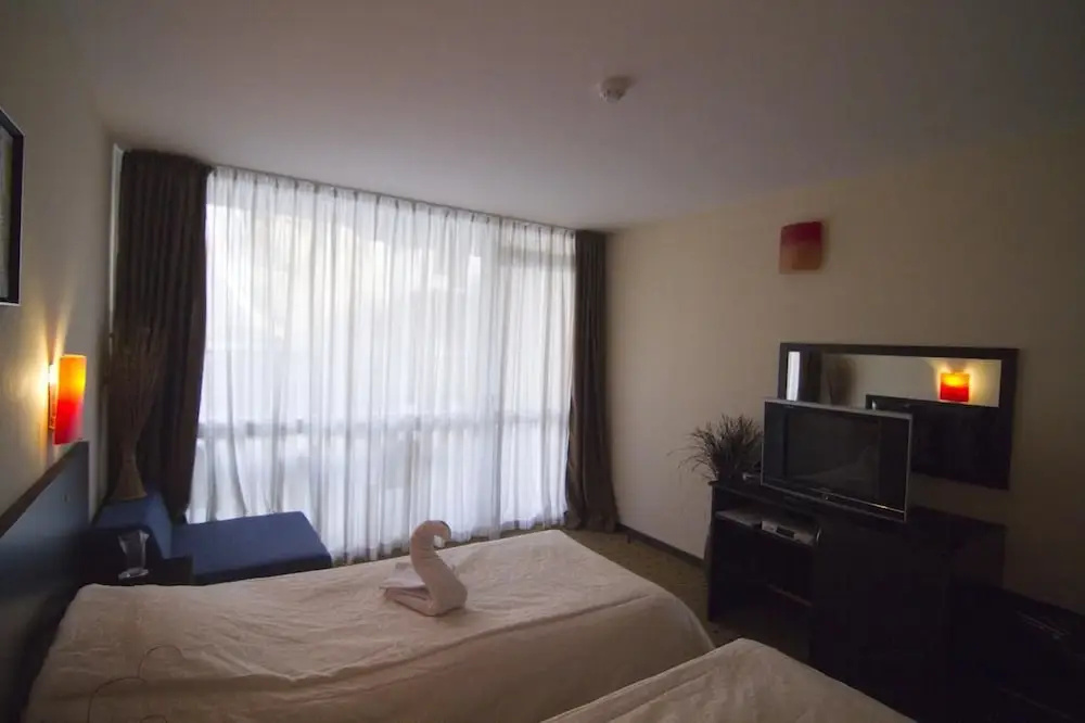 Tropics Hotel - Chambres