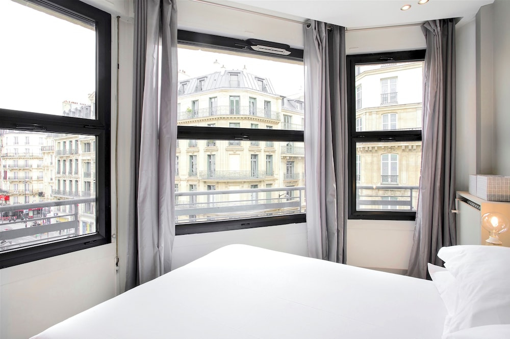Voir la photo 4 — Le Saint Lazare