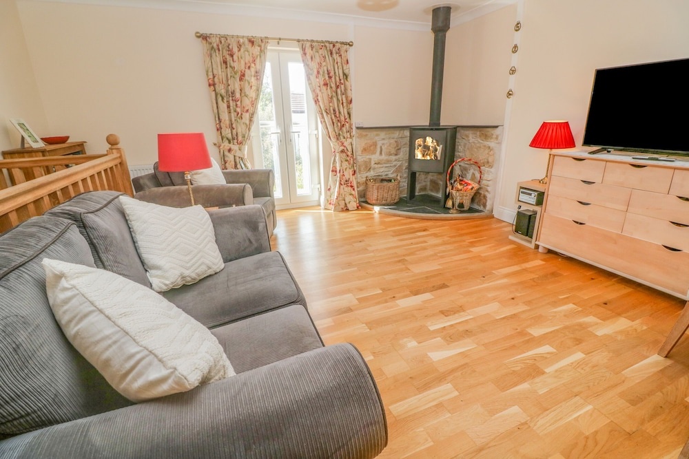 2 Riverside Cottages — 5