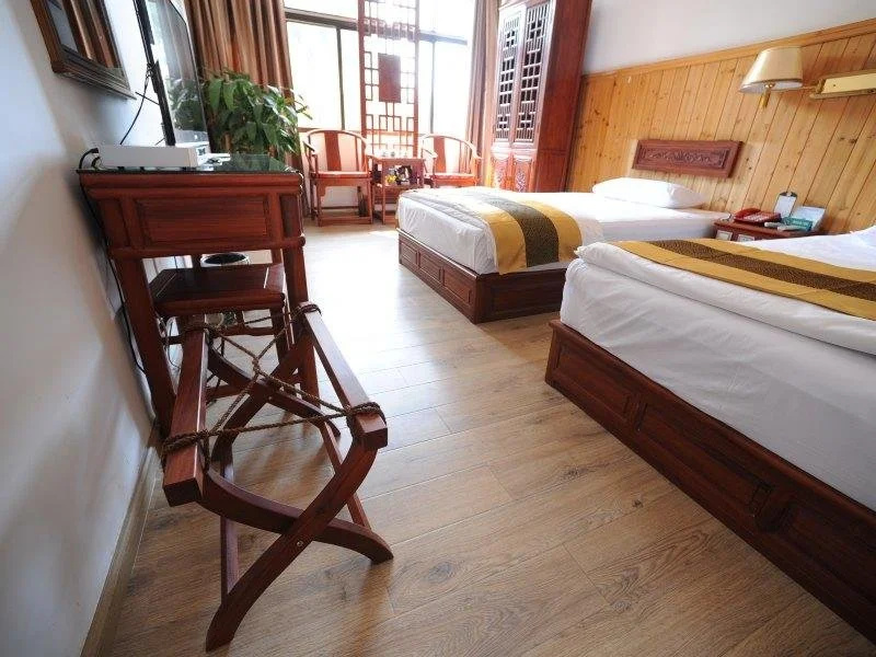 IU Hotel Ruili Nanmao Street - Général