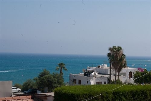 Beach & Waterfront