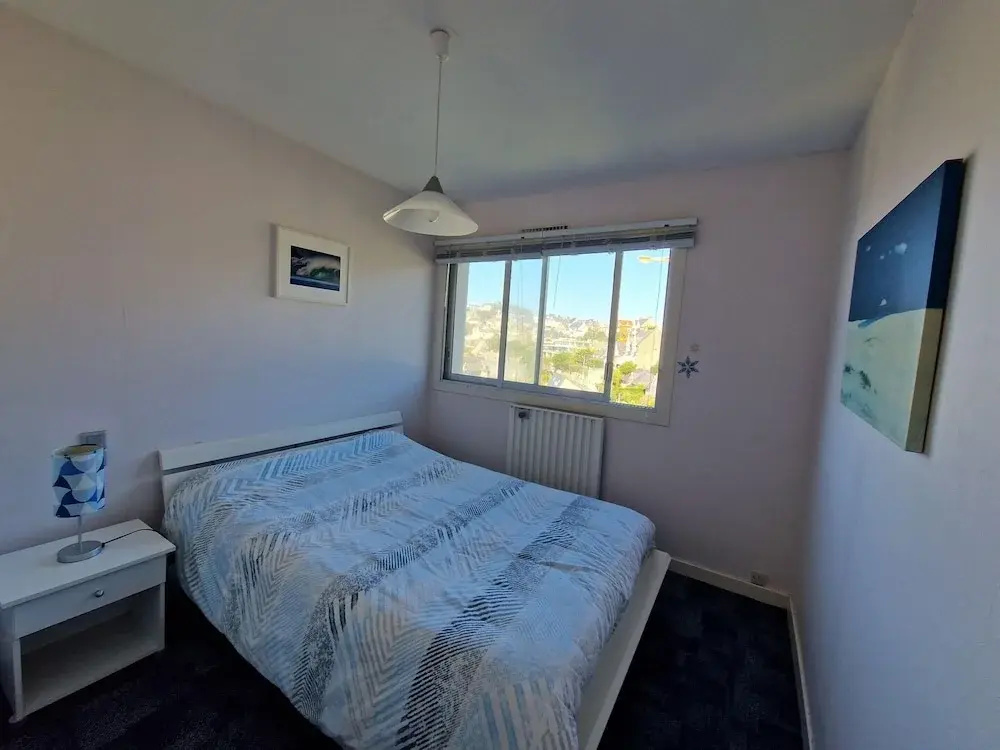 Voir la photo 2 — Apartment With sea View Near Beach