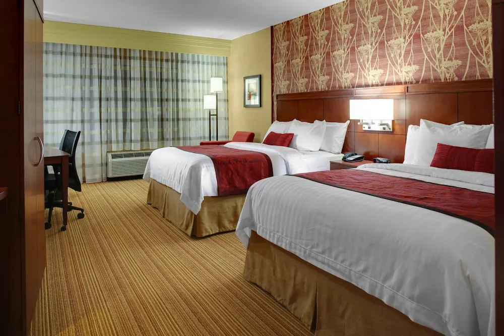 Standard Quadruple room with balcony