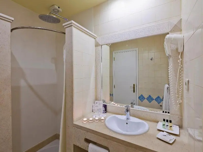Costa D’Oiro Ambiance Village - Chambres