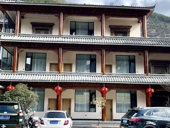 Weixi Gadan Fanyin Homestay (Tacheng Cultural Square Store)