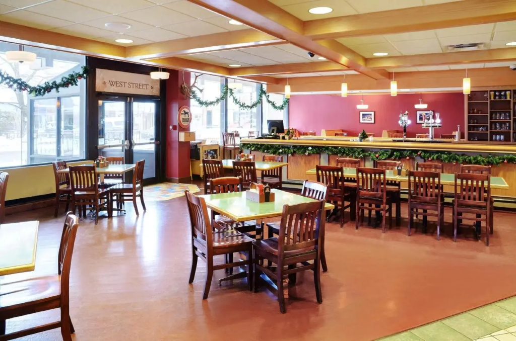 Greenwood Inn & Suites - Général
