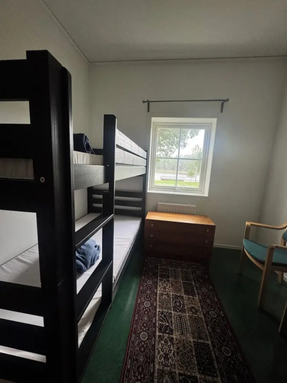 Standard Double room with lake view (twin beds)