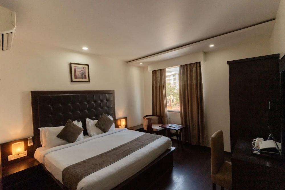 Hotel Krishna by KeyMagics - Chambres