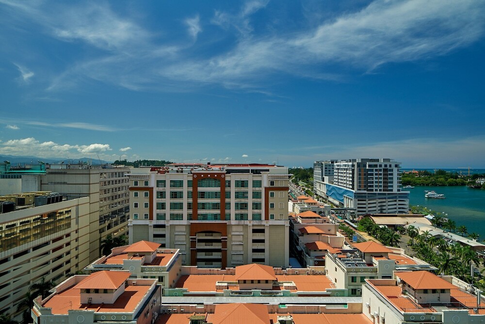 Le Meridien Kota Kinabalu