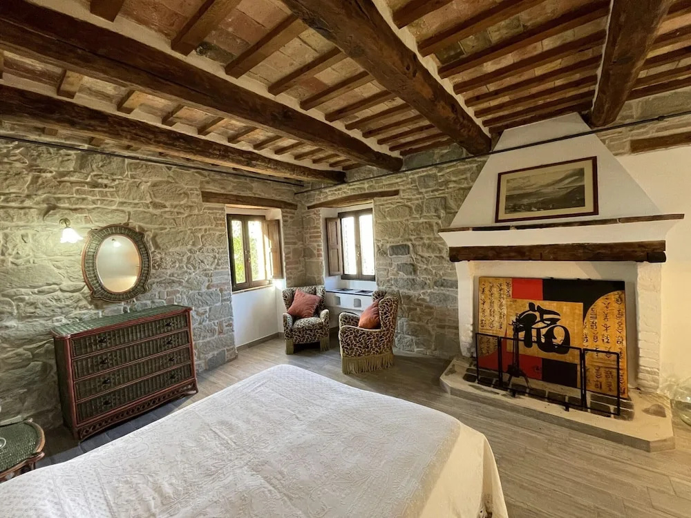 Spacious Holiday Home With Swimming Pool