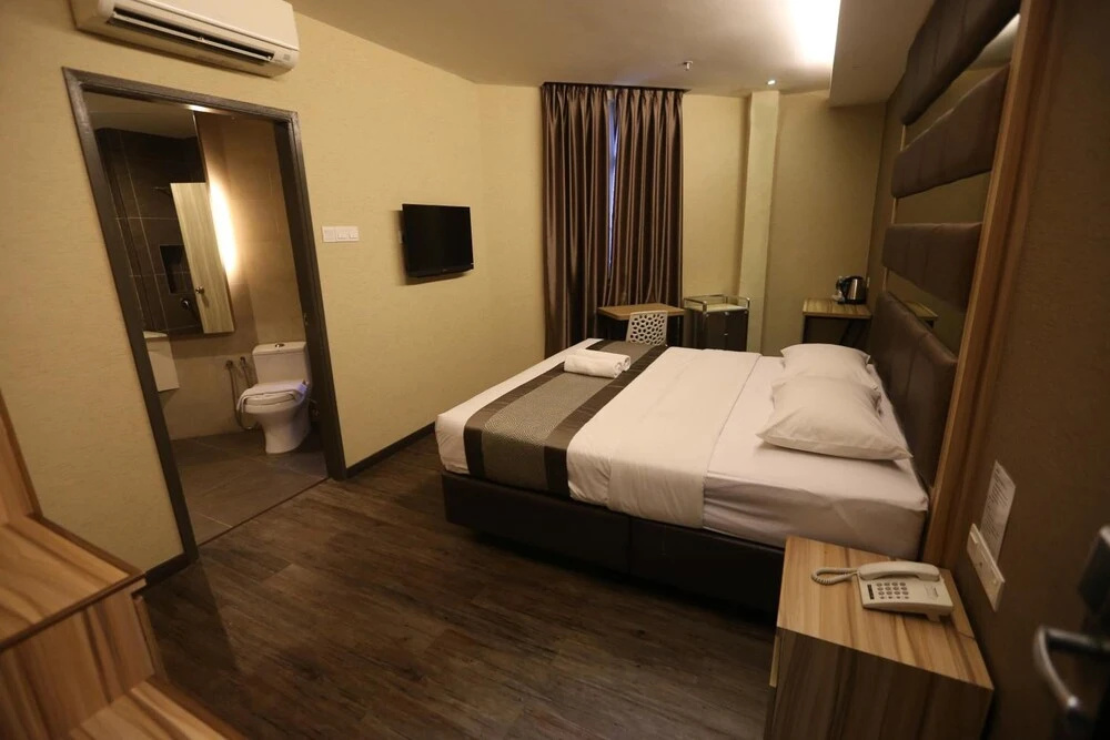 Bedroom