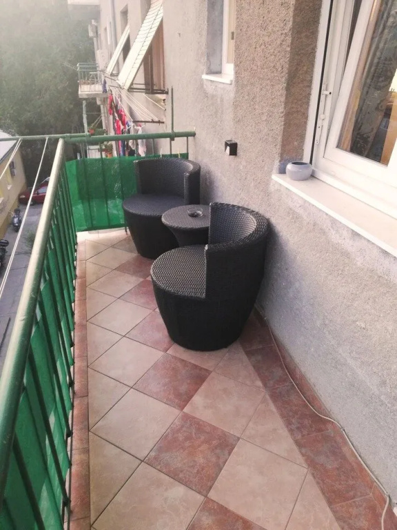 Tifani Apartment