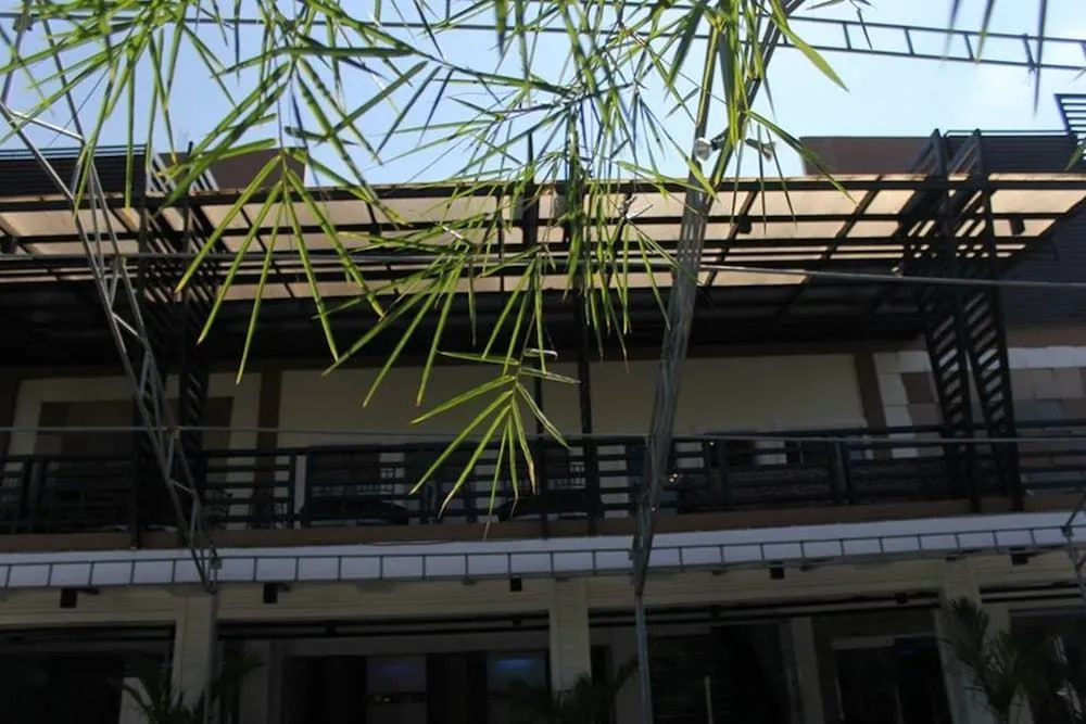 Bergamo Hotel Lingayen