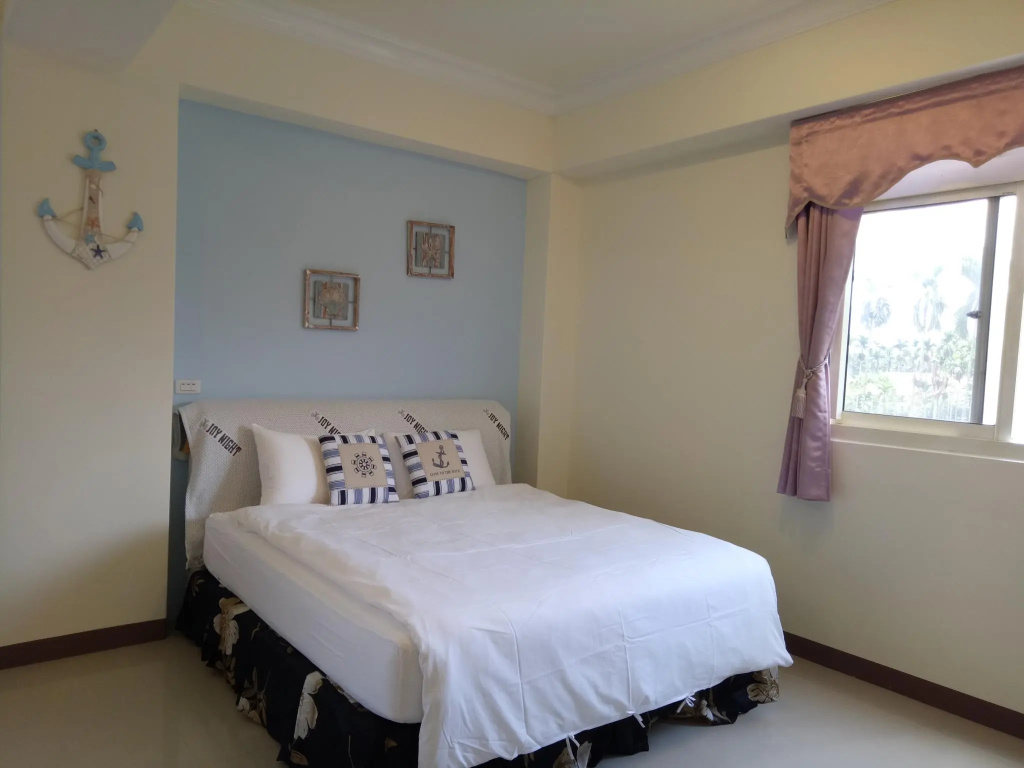 Standard Quadruple Family room (full double bed)