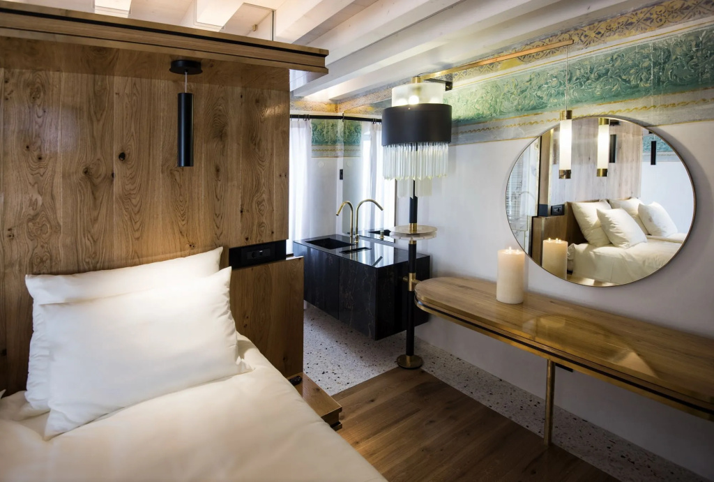 Spirito Santo Palazzo Storico Galeriebild 3