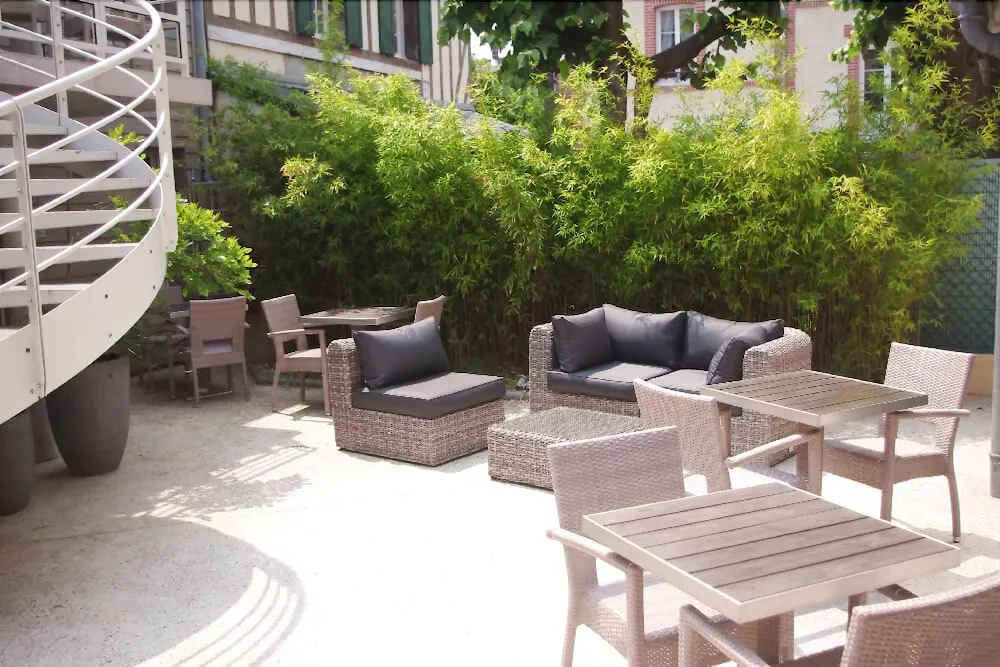 Hôtel Villa les Bains - Général