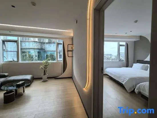 1 Bedroom Double Family Suite (twin beds)