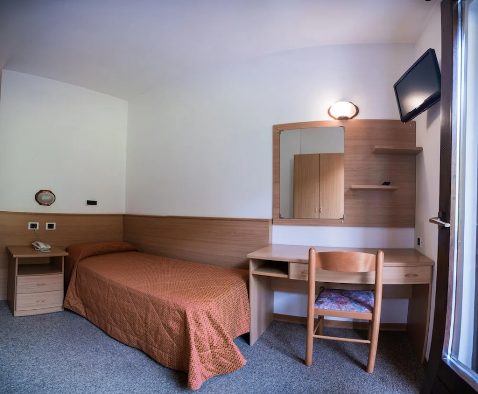 Standard Single room with balcony