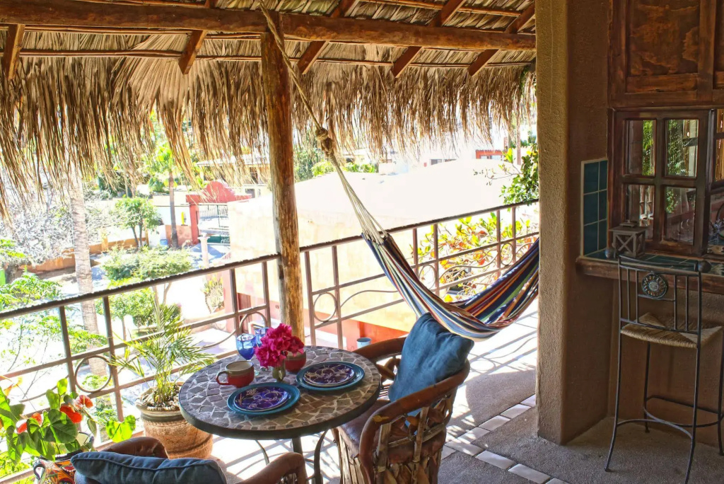The Bungalows Hotel - Général