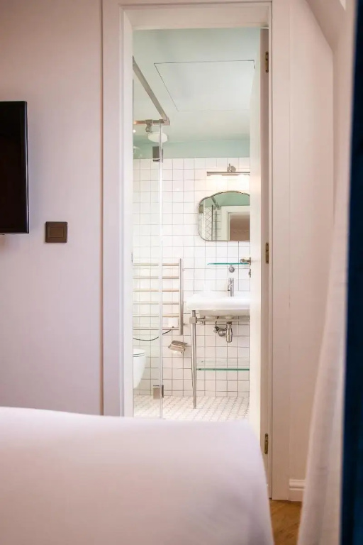 Superior Double room (full double bed)