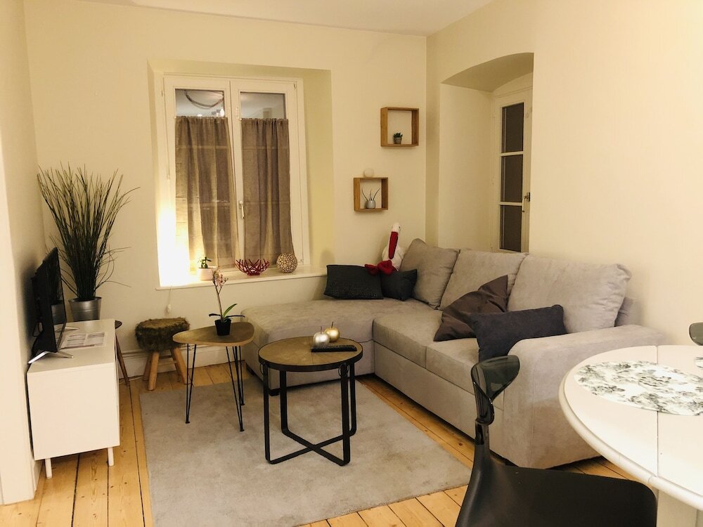 Les Gites Du Retable