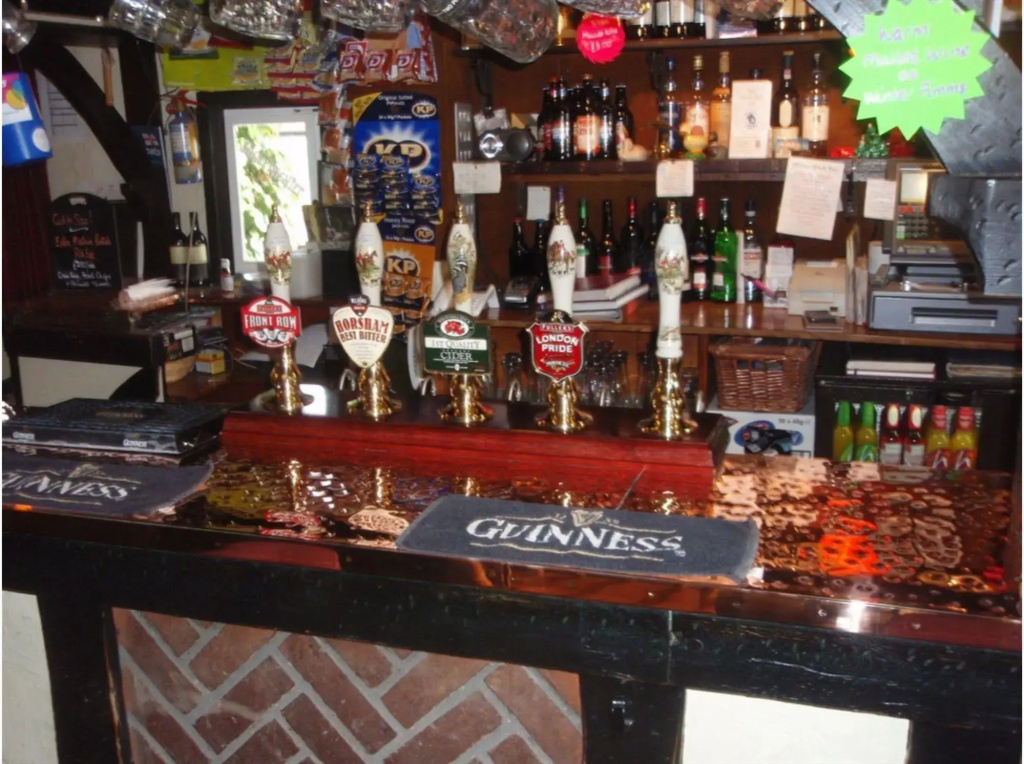 The Mucky Duck Inn - фото 31